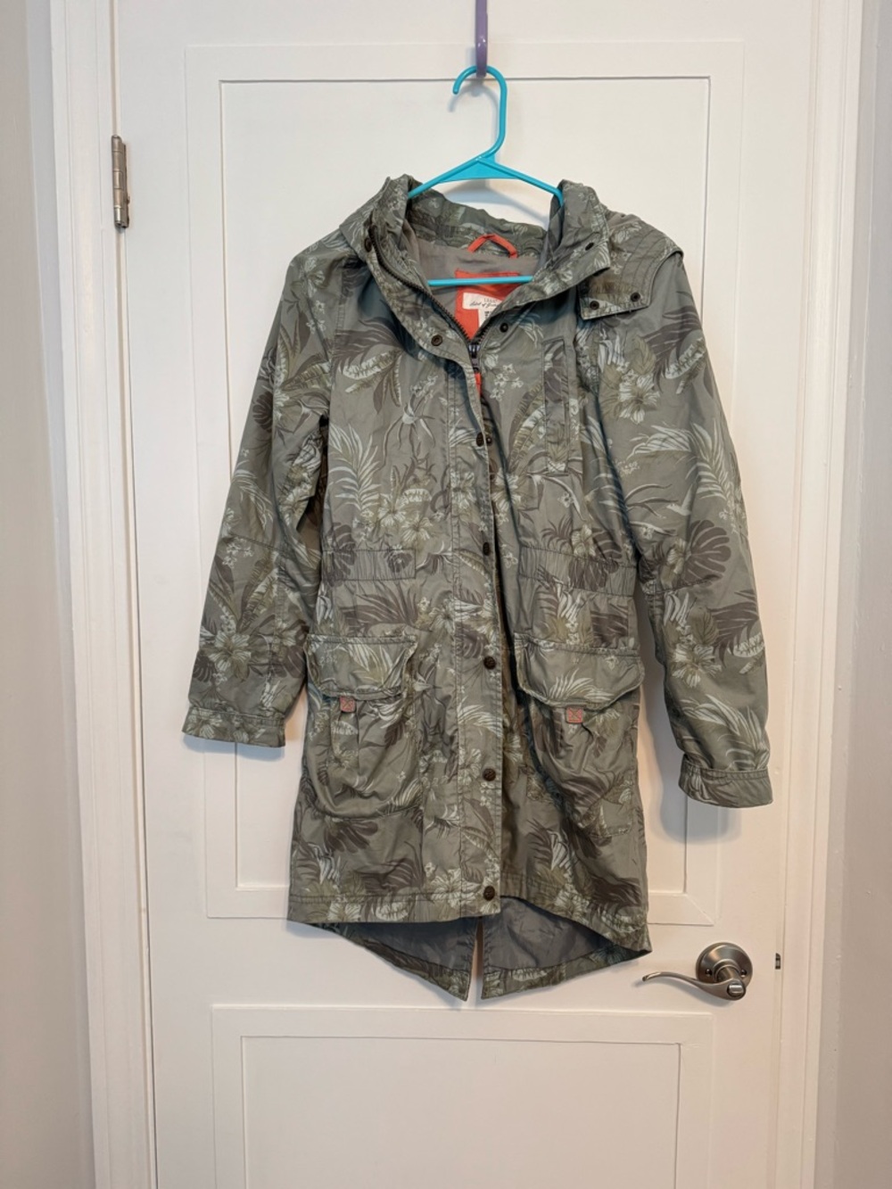 Label of Graded Goods / H&M Greenery Print Rain Jacket